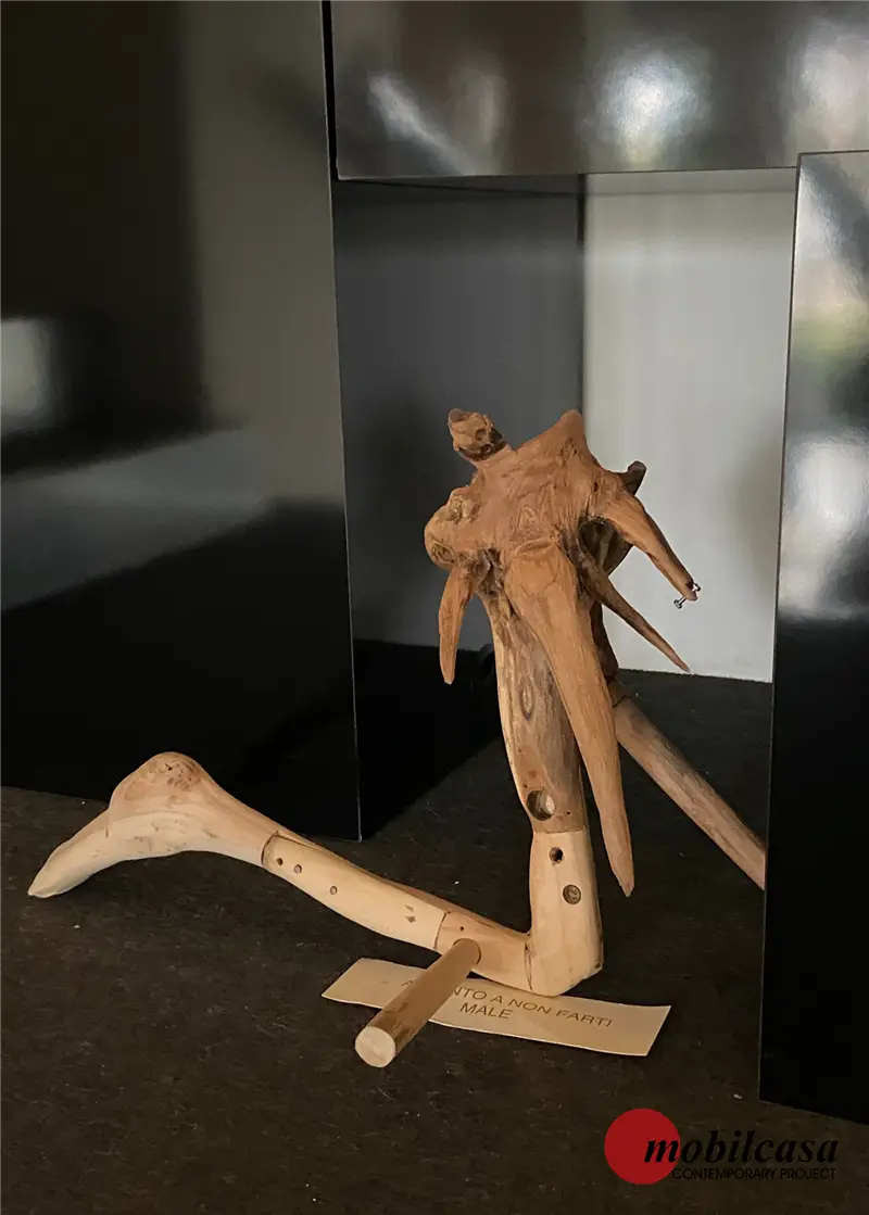 Riccardo Bianchi Artista Attento a non farti male - Scultura in legno