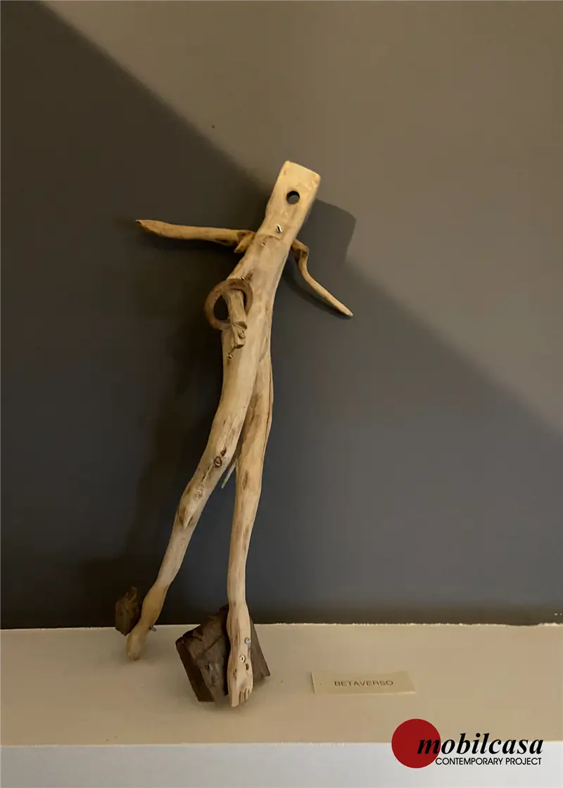 Riccardo Bianchi Artista Betaverso - Scultura in legno