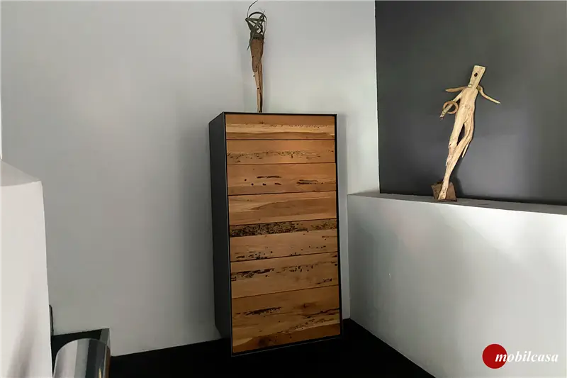 Riva 1920 Rialto 2013 Cassettiera - L. 64,8 cm, P. 46,3 cm, h. 138,5 cm, interno in rovere, frontali briccola, struttura esterna in ferro naturale