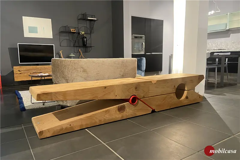 Riva 1920 Molletta panca - L. 239,4, P. 45, h. 43 cm in cedro grezzo, molla rossa