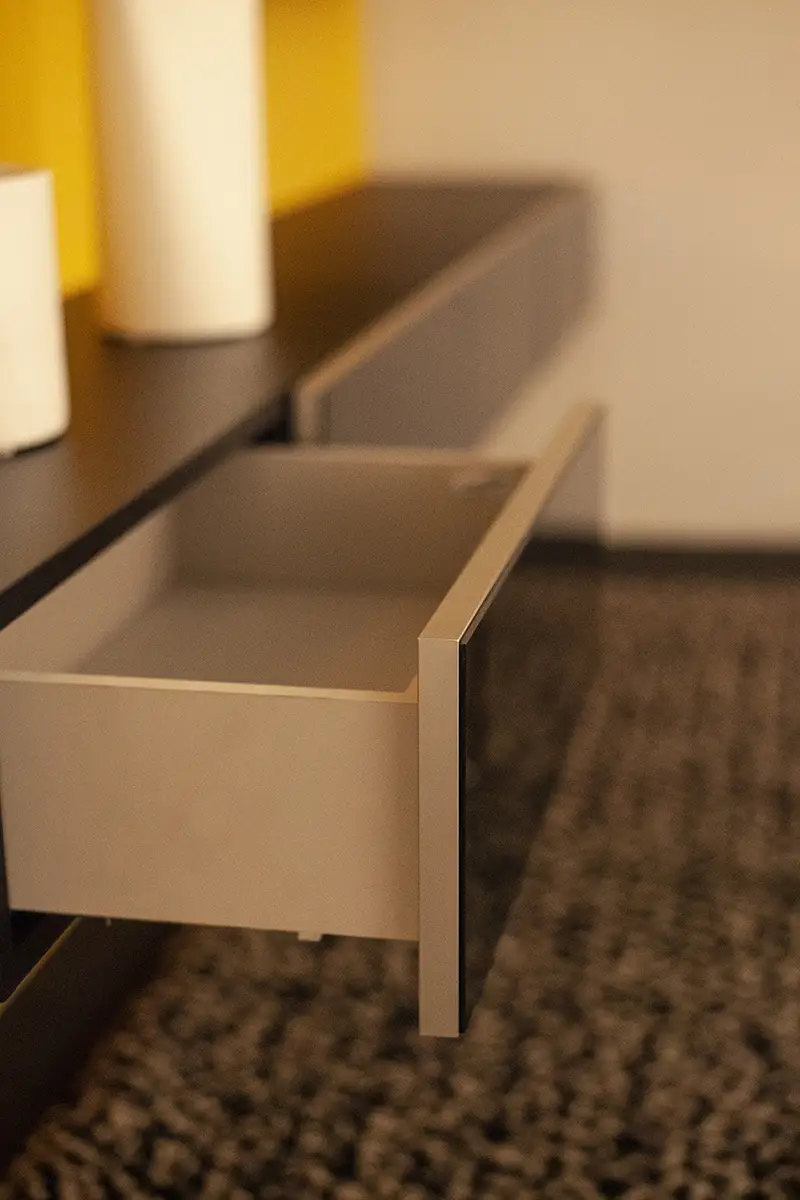 Tisettanta Thesis composizione soggiorno