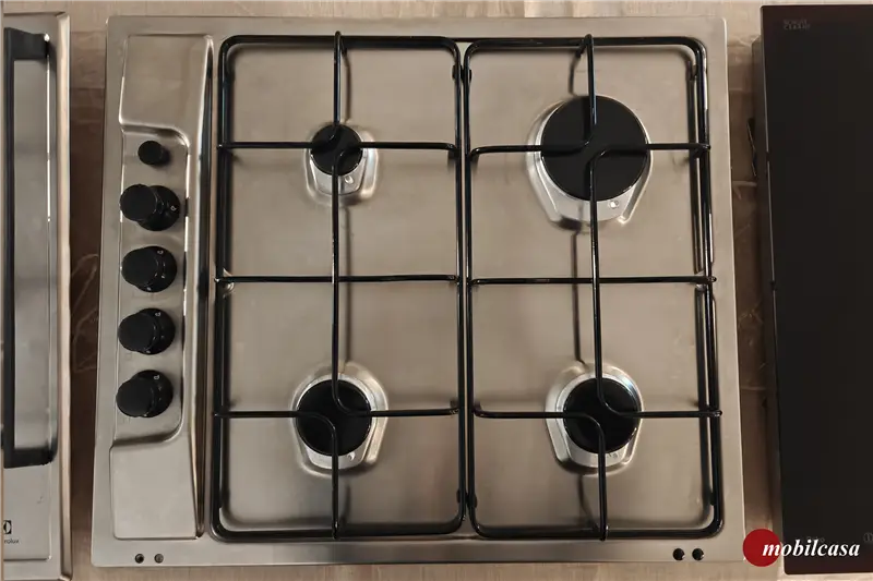 Whirlpool Piano cottura 4 fuochi griglie smaltate akg084-0