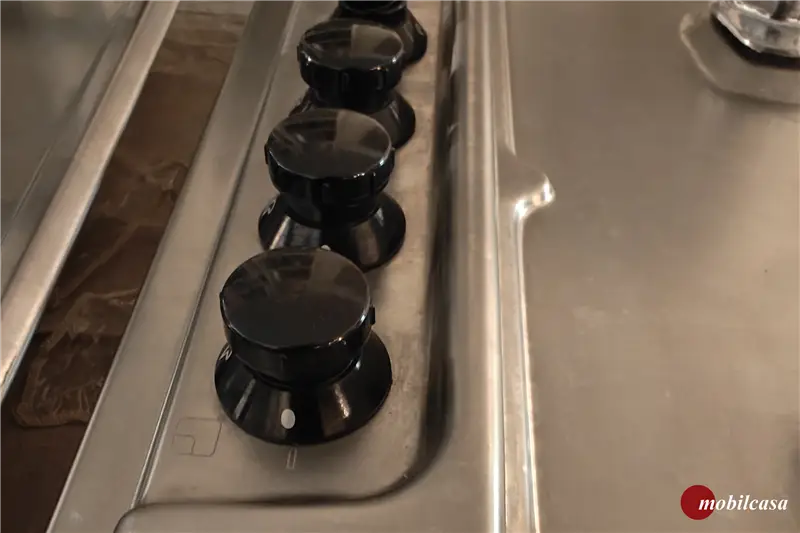 Whirlpool Piano cottura 4 fuochi griglie smaltate akg084-0