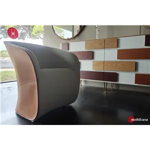 Zanotta Poltrona mod. Calla piedini scocca cuoio Gold Vins Ecrù