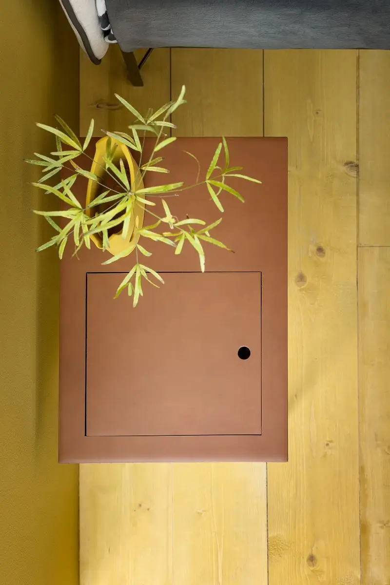 Zanotta Taschino 643 Comodino