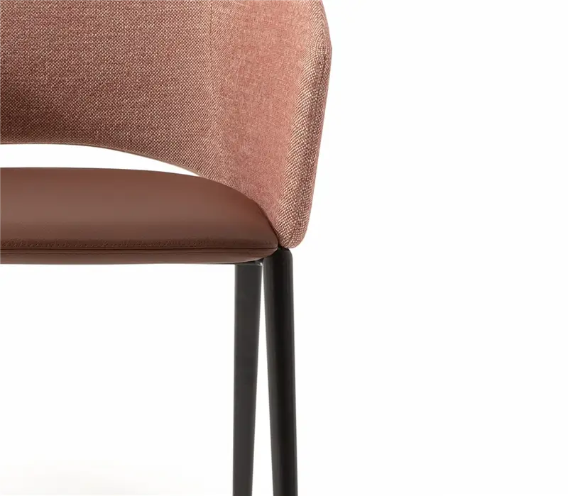 Zanotta Tusa 2261/B Poltroncina con Schienale Basso