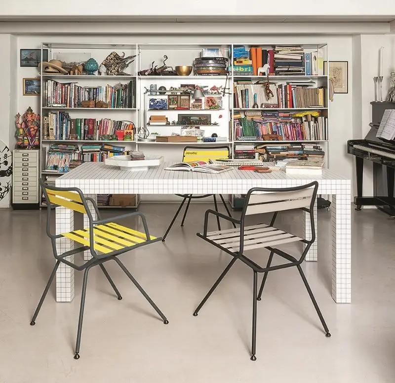 Zanotta Dan Sedia con braccioli