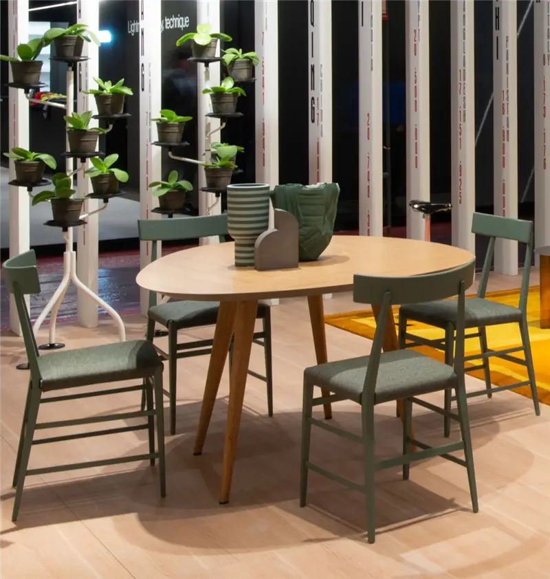 Zanotta Tweed 2317/130 Tavolo